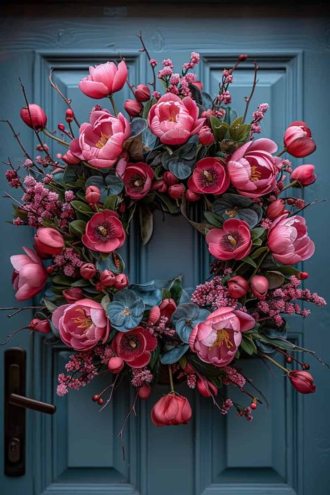 55 Fresh and Inspiring Spring Wreath Ideas to Brighten Your Doorstep Pink Door Wreath, Summer Wreaths For Front Door Diy, Diy Wreaths For Front Door, Summer Wreath Ideas, Diy Wreath Ideas, Spring Wreaths For Front Door Diy, Spring Wreath Ideas, Summer Wreaths For Front Door, Diy Floral Wreath