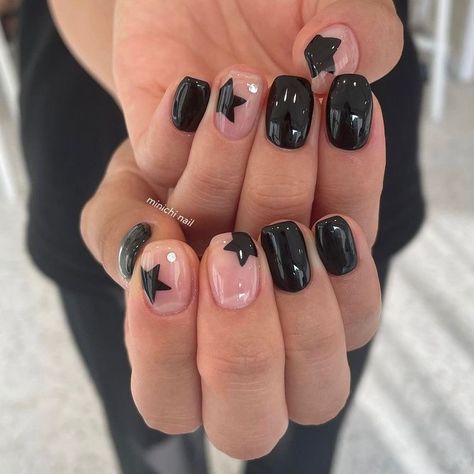 Unusual Nail Designs, Star Nail Designs, Cartoons Movies, Star Nail, Mens Nails, Punk Nails, Hard Nails, Spring Nail Designs, Grunge Nails