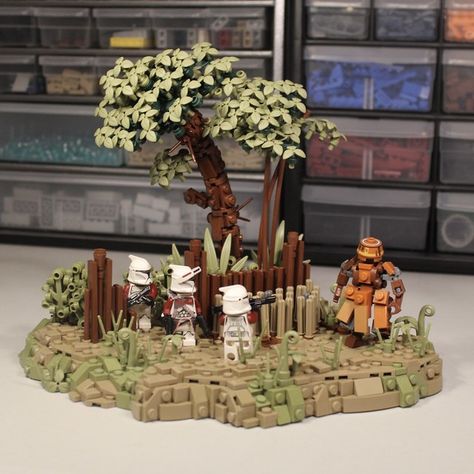 Star Wars Mocs Lego, Lego Cantina, Bookend Ideas, Lego Star Wars Moc, Lego Diorama, Lego Jedi, Lego Clones, Lego Knights, Micro Lego