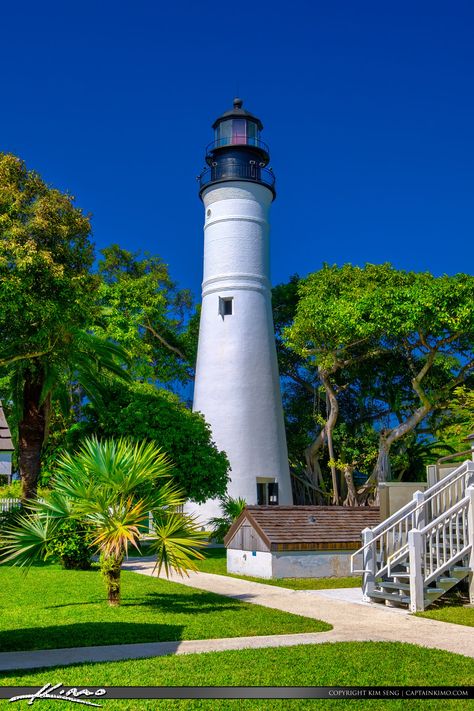 Key West Lighthouse Macbook Shortcuts, Key West Lighthouse, Florida Lighthouses, Lighthouses Photography, Lighthouse Photos, Seaside Living, Lighthouse Pictures, Lighthouse Keeper, Florida Photography