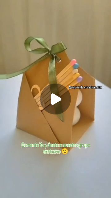 Candle Wrapping Ideas Packaging, How To Wrap Candles, Wrapping Candles For Gifts, Candle Wrapping Ideas, Packaging Velas, Candle Packaging Ideas, Ideas Navidad, Candle Wrap, Craft Packaging