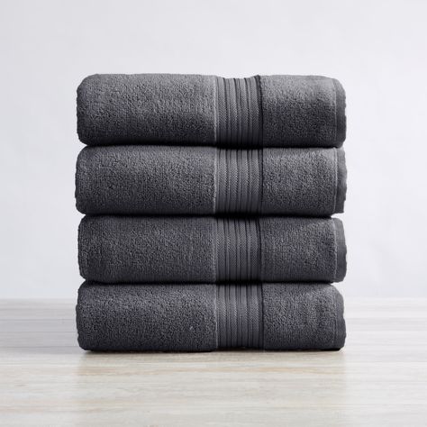 You'll experience pure luxury with these bath towels made from 100% cotton. They're plush, soft to the touch, and gentle on your skin. The wide color assortment from this collection will leave you with many options to elevate your bathroom decor. Parents Bathroom, Grey Towels, Grey Bath Towels, Bathroom Appliances, Downstairs Loo, Fluffy Towels, Coastal Bathrooms, Gray Towels, Linen Store