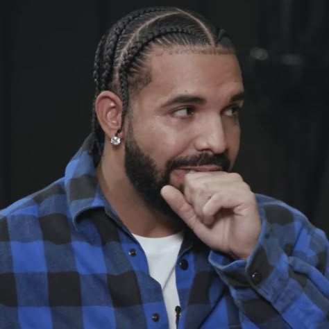 Drake Cornrow Hairstyles, Drake Hairstyle Braids, Drake Braids Hairstyles, Drake With Braids, Drake Cornrows, Drake Hairstyle, Drake Braids, Fade Braids, Cornrow Ideas