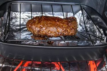 How to Cut a Tri Tip Roast Tip Steak Recipes, Oven Roasted Tri Tip, Pork Sirloin Tip Roast, Tri Tip Steak Recipes, Tri Tip Roast, Tri Tip Steak, Cooking Tri Tip, Tip Roast, Roast In The Oven