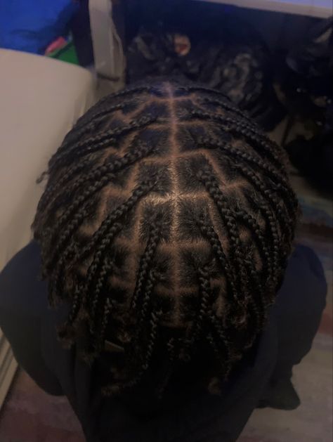 Men Box Braids, Boy Box Braids, Afro Hair Fade, Box Braids Men, Cornrow Braids Men, Short Hair Twist Styles, Afro Hairstyles Men, Braids Men, Cornrow Hairstyles For Men