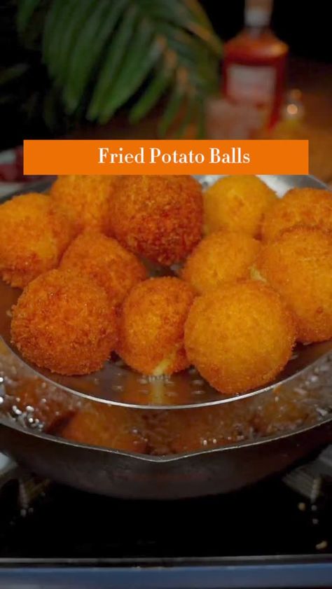 Lydia Lau (@chinesefood0805) on Threads Fried Potato Balls, Potato Balls, Fried Potato, Stuffed Potato Balls, Fried Potatoes, Chinese Food, Asian Recipes, Potato, Cooking Recipes