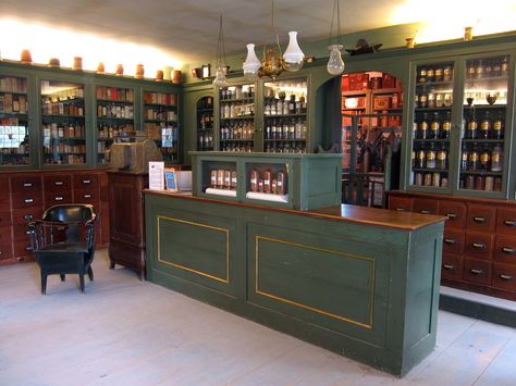 Vintage pharmacy style Apothecary Interior, Apothecary Counter, Apothecary Inspiration, Apothecary Store, Apothecary Pharmacy, Apothecary Shop, Pharmacy Decor, Vintage Apothecary, Pharmacy Design