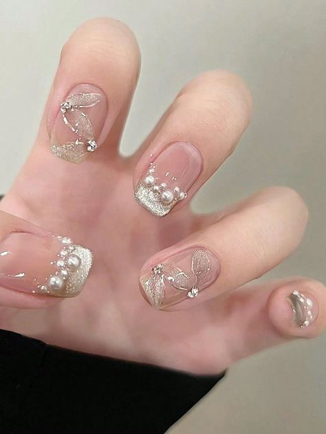 Stunning Short Square Nails for Summer 2024: Dominican Styles Nail Art Pearls Rhinestones, Korea Nails Design, Embellished Nails, Ocean Nail, Palm Tree Nail Art, Grow Long Nails, Palm Tree Nails, Summer Nails Beach, Korean Nail Art