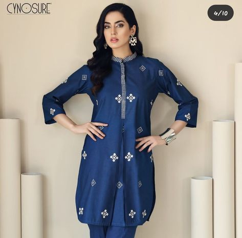 Kurta Daman Designs Women, Daman Style Kurti, Gol Daman Kurti Design, Shirt Daman Design, Gul Ahmed Kurti Designs, Kurti Designs, Shoulder Dress, Cold Shoulder Dress, Dresses With Sleeves