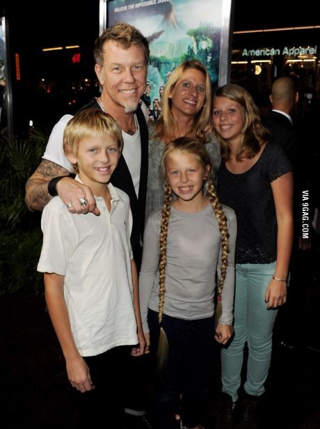 James Hetfield with his wife and kids. James Hetfield Family, James Hetfield Wife, Divorce Wife, Jason Newsted, Puppet Master, Loving Wife, Stone Sour, Heavy Metal Rock, Axl Rose