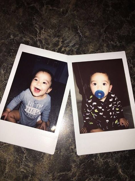 Baby Polaroid Pictures, Polaroid Family Pictures, Polaroids Ideas, Polaroid Ideas, Polaroid Aesthetic, Instax Mini 9, Instax Photos, Father And Baby, Family Photoshoots