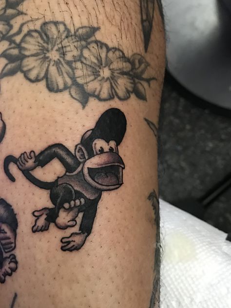 Diddy Kong Tattoo, King Dedede Tattoo, Donkey Kong Tattoo Ideas, Cartoon Leg Tattoos, Donkey Kong Tattoo, Nintendo Tattoo Ideas, Donkey Tattoo, Jr Tattoo, Kong Tattoo