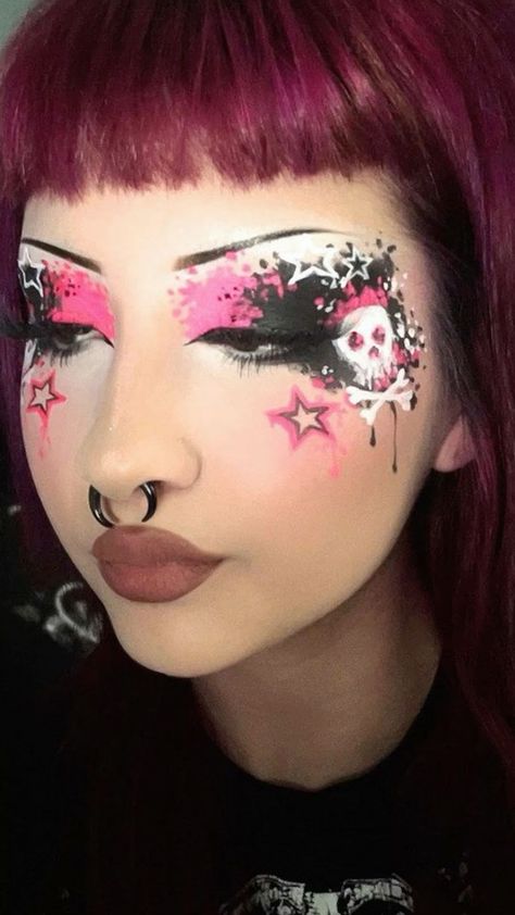 Cool Makeup Ideas Creative, Cross Makeup Look, Fun Goth Makeup, Colorful Alt Fashion, 2000s Scene Makeup, Pink Alt Makeup, Unnaprochable Makeup, Scene Makeup Looks, Colorful Goth Makeup