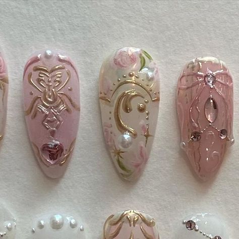 press on nails • nail design art on Instagram: "custom set ; royalty" Ornate Nail Designs, Marie Antoinette Inspired Nails, Sugarplum Nails, Marie Antoinette Nails, Royalty Nails, Rococo Nails, Victorian Nails, Ornate Nails, Bridgerton Nails