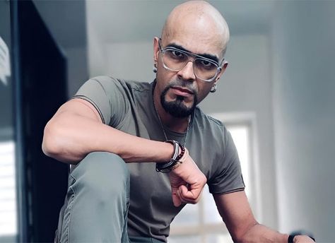 Raghu Ram Blames Roadies For His Divorce;  Talks About Leaving MTV Show Due to Creative Differences: 'Not a single day have I regretted walking away': Bollywood News Check more at https://serieshere.com/raghu-ram-blames-roadies-for-his-divorce-talks-about-leaving-mtv-show-due-to-creative-differences-not-a-single-day-have-i-regretted-walking-away-bollywood-news/ Brian Stokes Mitchell, Gautam Gulati, Mtv Roadies, Jennifer Carpenter, Latest Hindi Movies, Phylicia Rashad, Sonu Sood, Mtv Shows, Movie Releases