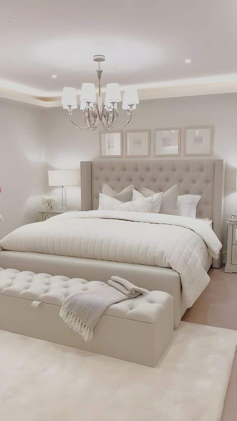 Simple Classy Bedroom, Baby Pink Bedroom, Luxury Room Bedroom, Classy Bedroom, Modern Luxury Bedroom, Home Design Living Room, Luxury Rooms, Bedroom Refresh, Room Makeover Bedroom