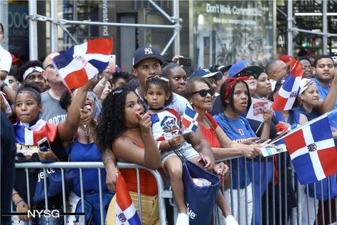 Afro Dominican Culture, Dominican Aesthetic 90s, Dominican Parade Outfit, Dominican Republic Aesthetic Culture, Dominican Culture Aesthetic, Republica Dominicana Aesthetic, Dominican Aesthetic, Dominican Parade, Dominican Republic Culture