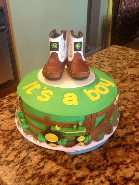 john deere baby shower cakes and ideas | John Deere baby shower cake. | Baby ideas ! Tractor Baby Shower Theme, John Deere Cake, Tractor Baby Shower, John Deere Baby, Country Baby Shower, Farm Baby Shower, Deer Baby Showers, Cowboy Baby Shower, Farm Cake