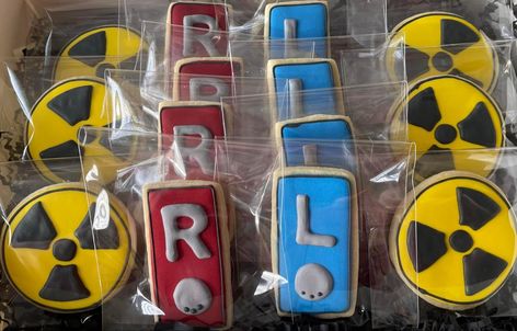 X Ray Cookies Decorated, Radiology Cookies Decorated, Radiology Graduation Party Ideas, X-ray Tech Graduation Party, Xray Tech Graduation Party, X Ray Graduation Party, Radiology Technician Graduation, Rad Tech Graduation Party, Xray Cookies