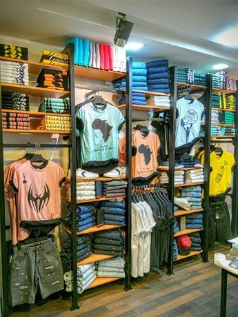 Mens Cloth Shop Interior Design, Readymade Shop Interior Design, Kids Clothing Store Design, Fashion Store Design, Clothing Store Displays, Clothing Store Interior, Retail Store Display, Clothing Store Design, Retail Interior Design