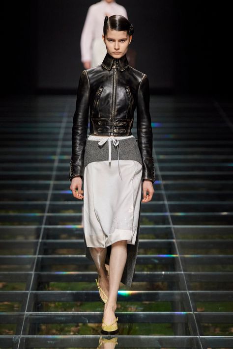 Prada F/W 2024 - Prada F24 - 58 Prada Runway 2023, Prada 2022, Prada Ss23 Women, Prada Ss24, Prada Fashion Show 2022, Prada Fall Winter 2024/2025, Erdem Moralioglu, Fashion Trend Forecast, Sandra Backlund