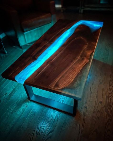 River Coffee Table, Diy Resin Table, Live Edge Black Walnut, Epoxy Wood Table, Wood Resin Table, Table Resin, River Tables, Resin Table Top, Color Epoxy