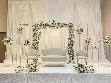 A classy & elegant affair! ✨ We had so much fun bringing this custom design to life! *LIMITED TIME early booking discount for 2023… | Instagram Classy Stage Decoration, Wedding Stage Decorations Minimalist, Engagement Event Decoration, Wedding Stage Decorations Elegant Classy, Wedding Decorations Indoor Elegant, Wedding Backdrop Design Indoor, Entrance Wedding Decor, Wedding Indoor Decoration, Stage Decorations Wedding