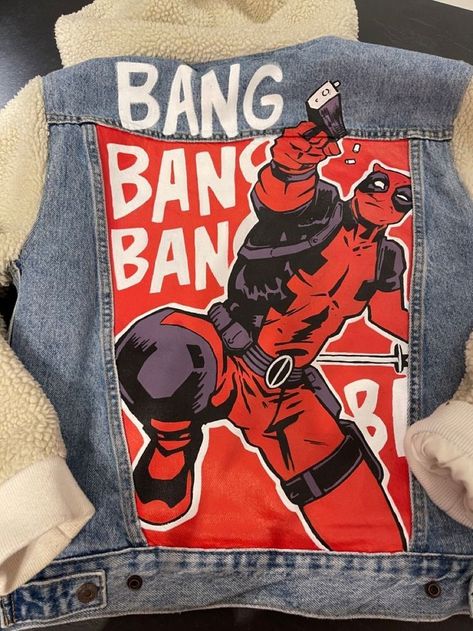 Jeans Jacket Painting Ideas Aesthetic, Jean Jacket Painting Ideas, Painted Clothes Diy, Hand Painted Denim Jacket, Painted Denim Jacket, Painted Jacket, Custom Jeans, Diy Clothes Design, Painted Jeans