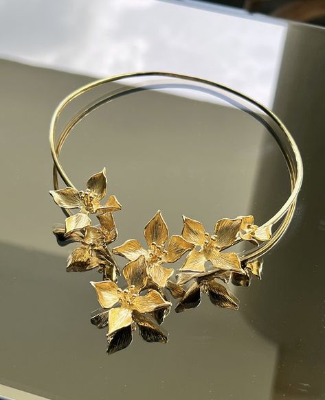 Gold plated flower floral jewellery jewelry necklace collar necklace Goddess Of Earth, Bougainvillea Flower, Modern Maximalist, Branch Earrings, Feather Ring, Necklace Flower, Feminine Power, Gold Statement Earrings, Necklace Design