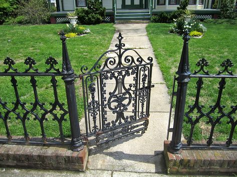 Wrought-iron gate and fence, Centreville, Maryland | Flickr New Orleans Wrought Iron Fence, Victorian Wrought Iron Fence, Decorative Iron Fence, Wrought Iron Fence Ideas, Farmhouse Gate Entrance, Wrought Iron Fences And Gates, Black Wrought Iron Fence, Iron Garden Fence, Gothic Fence