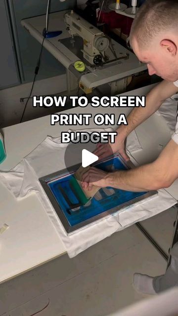 Htv Screen Printing, Diy Tshirt Printing Tutorials, How To Make A Screen Printing Screen, Diy Screenprint, Diy Screen Printing Press, Diy Screen Printing Shirts, How To Screen Print, Screen Printing With Cricut, Screen Printing Hacks