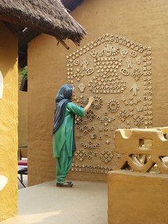 Mud Architecture, Punjab Culture, Punjabi Culture, Mud House, Amazing India, Indian Interiors, Rural India, Indian Folk Art, Indian Architecture