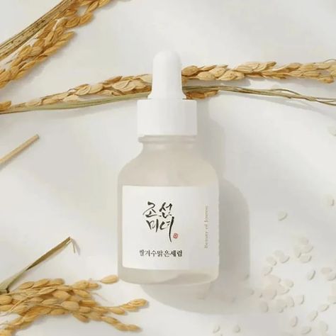 Beauty of Joseon Summer Sale is here!! 🌞 ✨Use code MAHB10 to get Free Delivery with my Highfy link (in bio)🥰 Avail the offer Now! 🔗https://highfy.pk?sca_ref=6093968.wv2j2D6QLj #highfysale #skincareroutine #skincarerituals #skinglow #beautyofjose #glowdeepserum #glowingserum #facialbeauty #beautyproducts #faceglow #serum #skincareproducts #glowingskin #trending #followme #MAHB10 #BeautificationZone Glow Deep Serum, Pakistan Beauty, Glowing Serum, Beauty Of Joseon, Olive Young, Young Skin, Brightening Serum, Beauty Store, Skin Concern