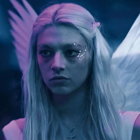 Karma Core, Jules Vaughn Aesthetic, Jules Euphoria, Jules Vaughn, Euphoria Aesthetic, Hunter Schafer, Tableaux Vivants, Angel Costume, Space Girl