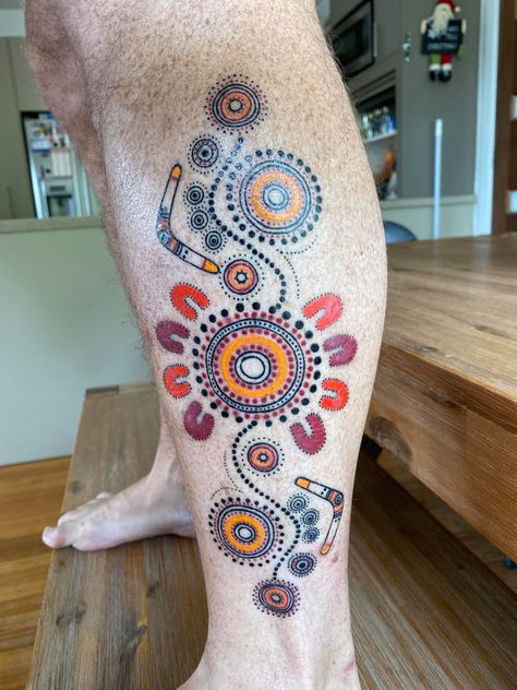 Indigenous Australian Art Tattoo, Indigenous Australian Tattoo, Aboriginal Tattoo Ideas, Aboriginal Flag Tattoo, Aboriginal Art Tattoo, Aboriginal Tattoo Woman, Aboriginal Tattoo Designs, Indigenous Tattoo Ideas, Bailey Tattoo