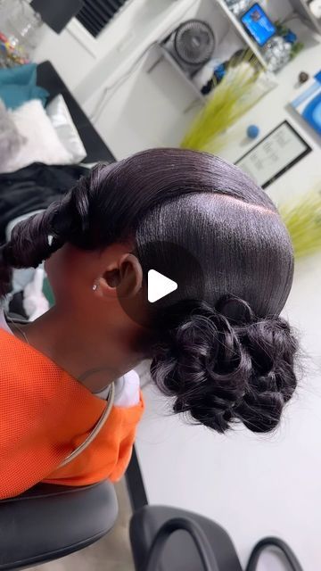 @ceetails on Instagram: "Low 90’s pin up💣 
.
.
.
#Baltimoresleekponytail#Sleekponytail #Baltimore #DMVhairstylist #Naturalhair #Slayed #sleek #halfuphalfdown##middlepartponytail #sidepart #Sidepartponytail#sleek #ponytail #jaydawayda #model#beautiful #Baltimoremaryland #explorepage#ponytail#blackgirl#maryland#DMV#explorepage#nickiminaj" February 3, Sleek Ponytail, Baltimore Maryland, Middle Parts, Half Up Half Down, Baltimore, Maryland, Hair Stylist, Pin Up