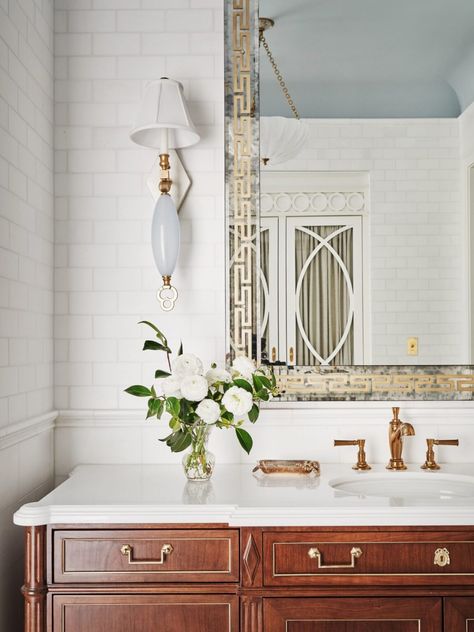 Tori Rubinson, Colonial Bathroom, Vintage Faucet, French Bathroom, His And Hers Sinks, Bathroom Features, Transitional Bathroom, Bathroom Goals, White Marble Countertops