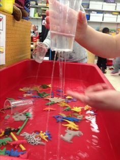 Preschool Weather, Sensory Tubs, Sensory Tub, Weather Theme, Spring Preschool, Sensory Table, Water Table, Preschool Science, Kids Sensory