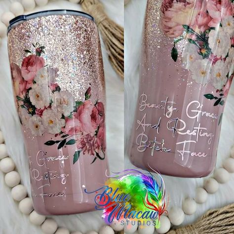 Credit to Elisha Sandwell Thompson. Shared in POG Facebook group. Spring Tumbler Ideas, Spring Tumblers, Ombre Tumblers, Tumbler Design Ideas, Resin Mugs, Glitter Tumbler Ideas, Tumbler Inspiration, Tumbler Cups Personalized, Epoxy Cups