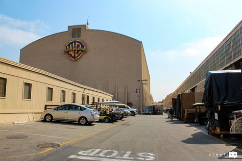 Tour the Warner Brothers Studio, LA Mia Lalaland, Warner Bros Studio Tour Hollywood, Warner Brothers Studio Tour, Warner Brothers Studio, Warner Bros Studio Tour, Warner Bros Studio, Movie Studios, Warner Bros Studios, 100 Things To Do