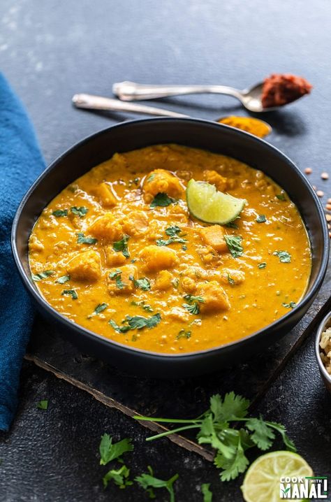 Instant Pot Butternut Squash Lentil Curry - Cook With Manali Butternut Squash Dahl, Butternut Squash Recipies, Butternut Squash Lentil, Crock Pot Curry, Instant Pot Butternut Squash, Dahl Recipe, Lentil Curry Recipes, Butternut Squash Curry, Vegan Butternut Squash