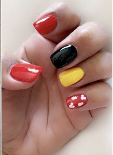 @mousemommas Disney Inspired Pedicure, Disney Nail Color Ideas, Disney Nail Colors, Mickey Mouse Inspired Nails, Disneyland Gel Nails, Disney Color Nails, Disney Themed Nails Simple, Disney Color Street Nails, Simple Disney Nails Gel