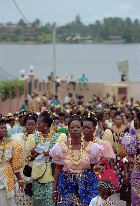 <3 Ivory Coast Africa, African Faces, All About Africa, Festival Photography, African Royalty, The Passage, People Living, African Countries, Social Change