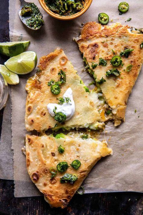 Cheese, rice, smashed avocado, and roasted poblano peppers…all tucked inside soft flour tortillas, then pan-fried until warm and crispy. These easy vegetarian quesadillas come together quickly and include simple ingredients. They’re crispy on the outside and cheesy inside. Quesadilla Recipes. Quesadilla Recipes Easy. Green Chili Recipes. Cilantro Lime Salsa, Vegetarian Gourmet, Vegetarian Quesadilla, Avocado Rice, Roasted Poblano Peppers, Half Baked Harvest Recipes, Homemade Flour Tortillas, Cheese Quesadilla, Smashed Avocado