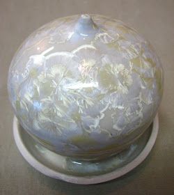 Peter's Pottery: Crystal Glaze Tests Crystal Glaze, Crystalline Glaze, Glaze Pottery, Pottery Glaze, Ceramics Inspiration, Ceramic Glaze Recipes, Porcelain Candle, Pottery Videos, Color Test