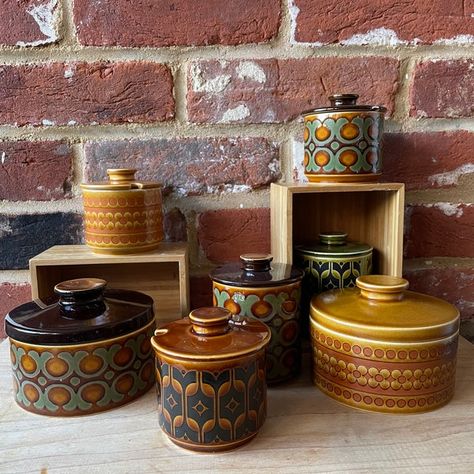 Hornsea Pottery Vintage, 70s Dishes, Butter Dishes With Lid, 1970s Ceramics, Vintage Homeware, Room Improvement, Hornsea Pottery, Vintage Dishware, Sugar Pot