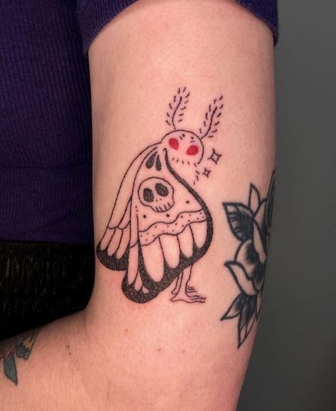 #mothman #tattoo #moth Tattoo Theme Ideas, Moth Man Tattoo Cute, Small Mothman Tattoo, Cute Cryptid Tattoo, Mothman Icon, Mothman Inspired Outfit, Cryptid Tattoo Sleeve, Cute Mothman Tattoo, Mothman Doodle