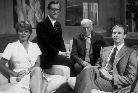 Barbara Flynn, David Troughton, Graham Crowden and Peter Davison Barbara Flynn, Peter Davison, Cast Photos, Talk Show, It Cast, Tv, Fictional Characters