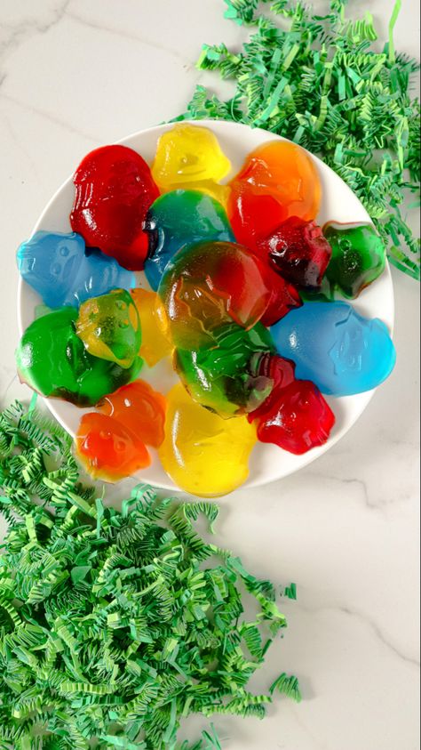 Colorful Jello jigglers Jigglers Recipe Jello, Jello Jigglers Recipe, Jello Jigglers, Candy Salad, Gelatin Dessert, Jello Molds, Classic Desserts, Easter Recipes, Paleo Gluten Free