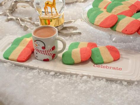 Giada's Holiday Handbook, Flag Cookies, Giada De Laurentiis Recipes, Giada Recipes, Italian Christmas Cookies, Italian Cookie Recipes, Postre Keto, Italian Christmas, Giada De Laurentiis